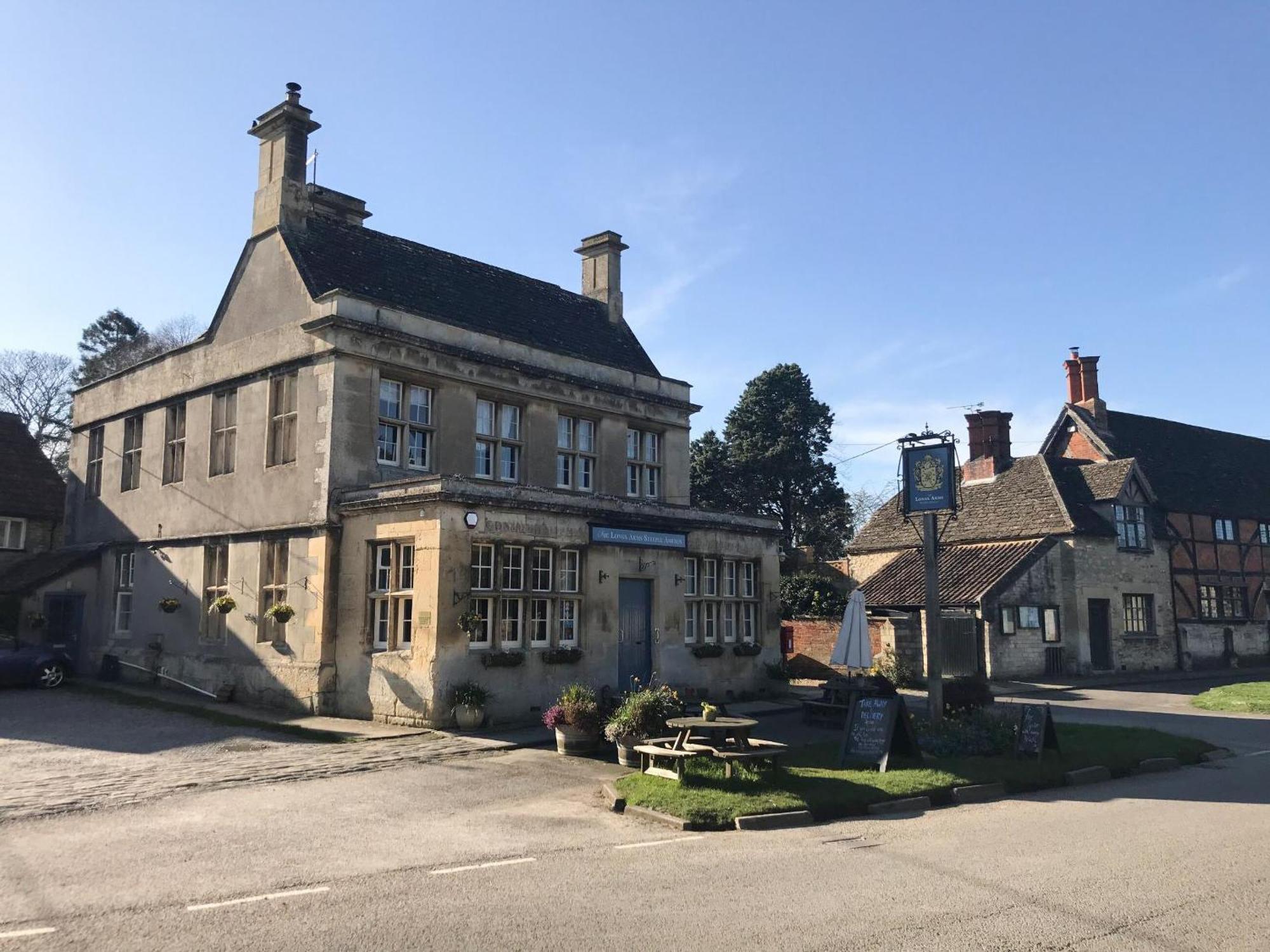 Villa Tiptoe Steeple Ashton Exterior foto